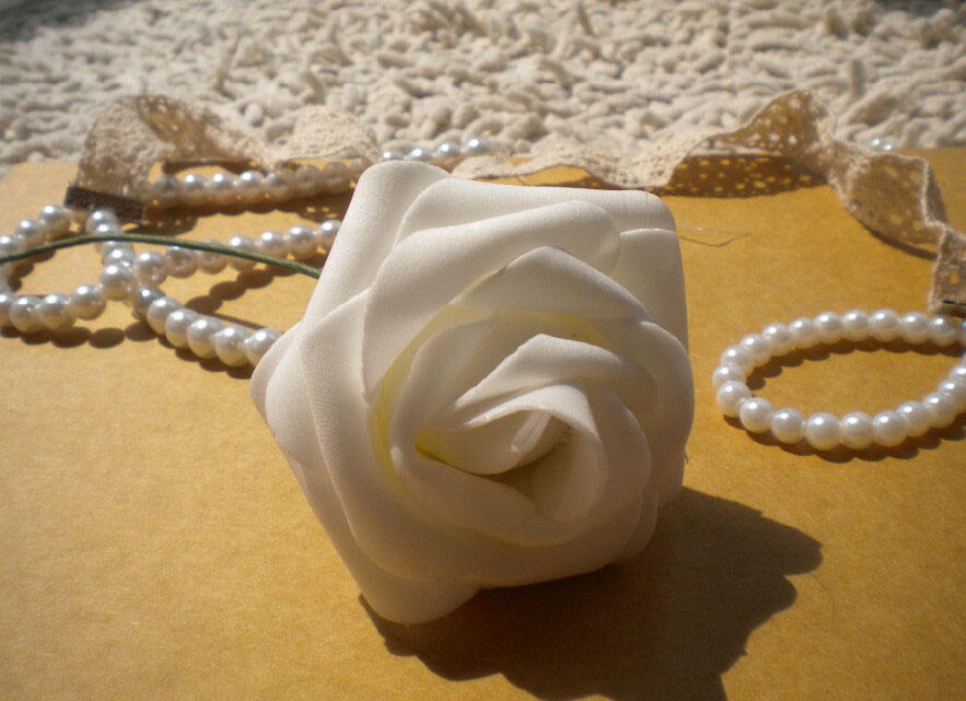 100 pcs PE Foam Rose Diam.7cm/2.76" Bridal Bouquet Wedding Decoration Floral Table Centerpiece Flowers