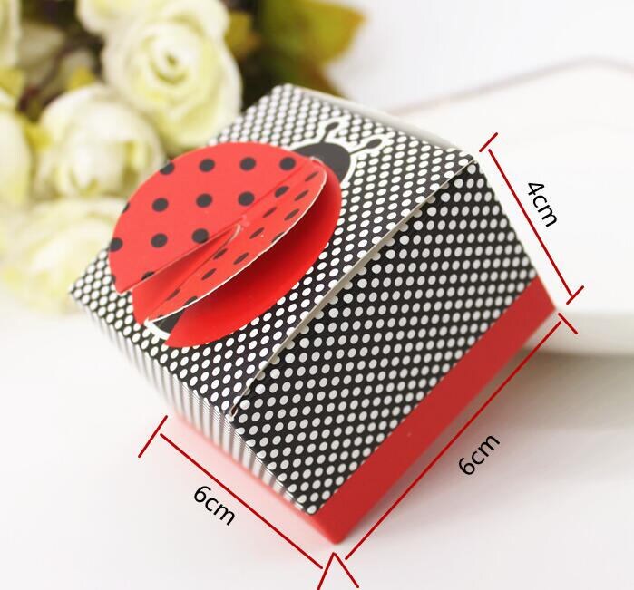 50-100pcs Cartoon Cute Ladybug Pattern Beetle Wedding Favors Candy Box Baby Shower Birthday Special Day Decor Gift Box Sweet Love