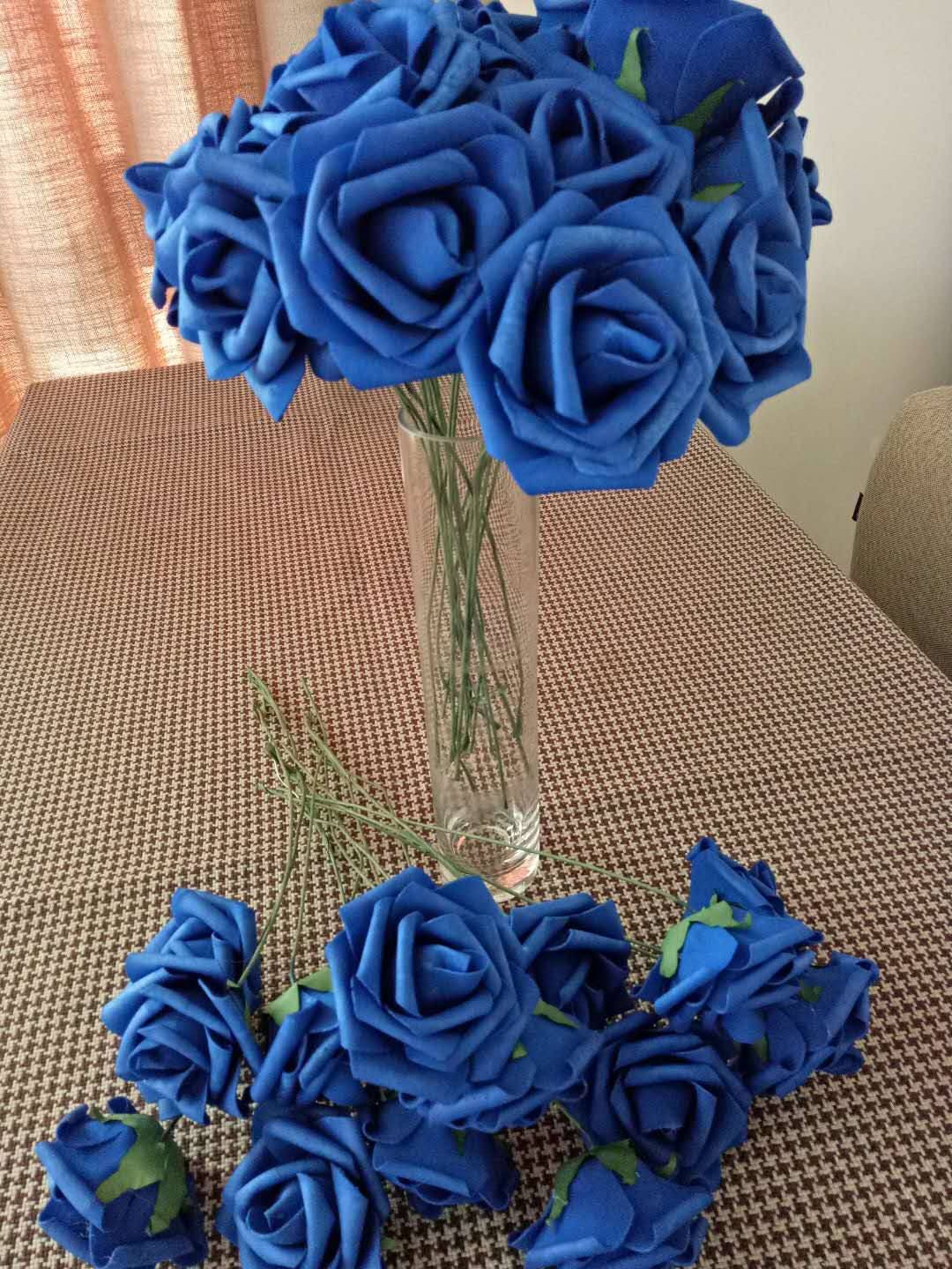 100 Stück königsblaue Hochzeitsblumen PE-Schaum-Rosen für Brautstrauß, Hochzeits-Mittelstück, Dekoration, floral, Durchmesser 7–8 cm