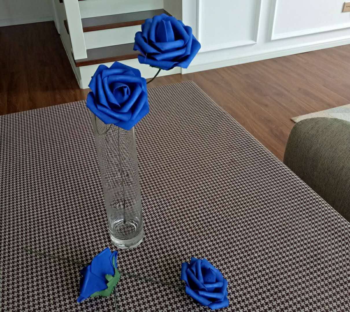 100 Stück königsblaue Hochzeitsblumen PE-Schaum-Rosen für Brautstrauß, Hochzeits-Mittelstück, Dekoration, floral, Durchmesser 7–8 cm