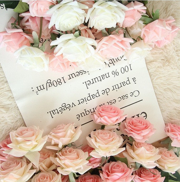 10 Stiele erröten rosa Austen's Real Touch feuchtigkeitsspendende Rose Durchmesser 9 cm Hochzeitsblumen für Tischdekoration, Zeremonie, Empfang
