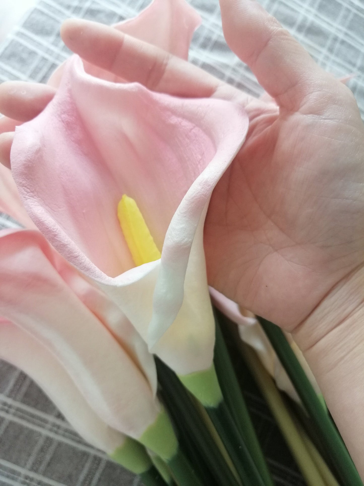 10 Stems High Quality Real Touch Calla Lily Artificial Simulation Lily Wedding Flowers For Table Centerpieces Ceremony Reception