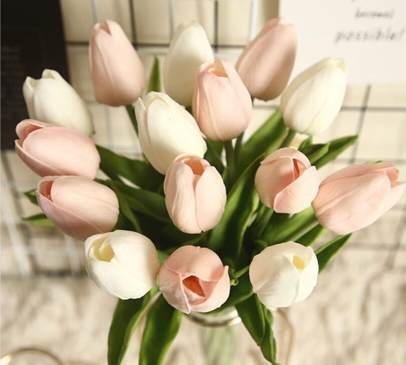 10 PCS Soft Feel Hand Artifical Mini Tulip PU Foam Wedding Flowers Faux Tulips for Home Decorations Floral Arrangement