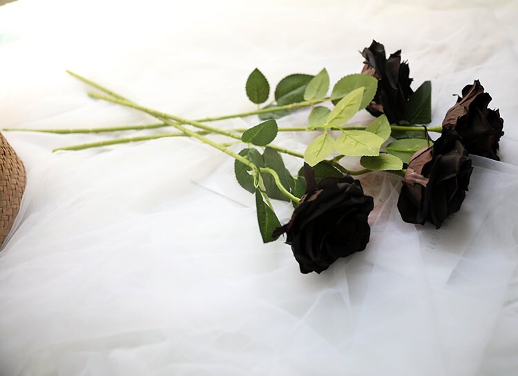 Wholesale Black Rose Flowers For Wedding Party Center Table Wedding Home Special Event Backdrop Decor Fake Florals 10 Stems
