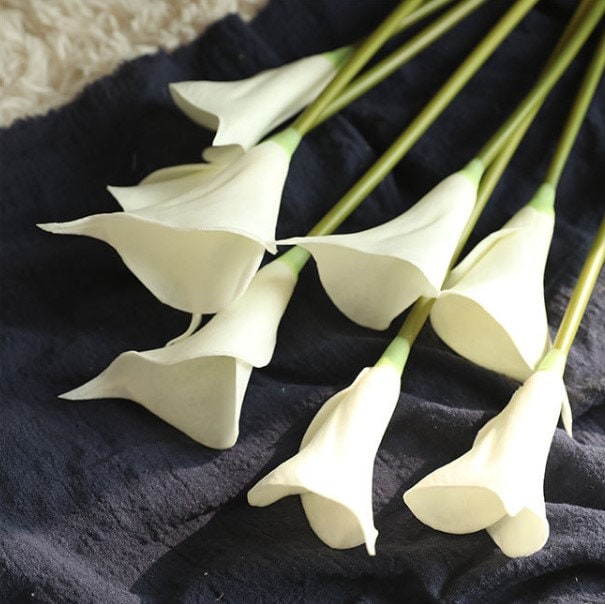 12 Stems Royal Calla Lily Cobalt Flowers, Real Touch Calla Lilies, Latex Flowers For Wedding Bouquet Table Centerpieces