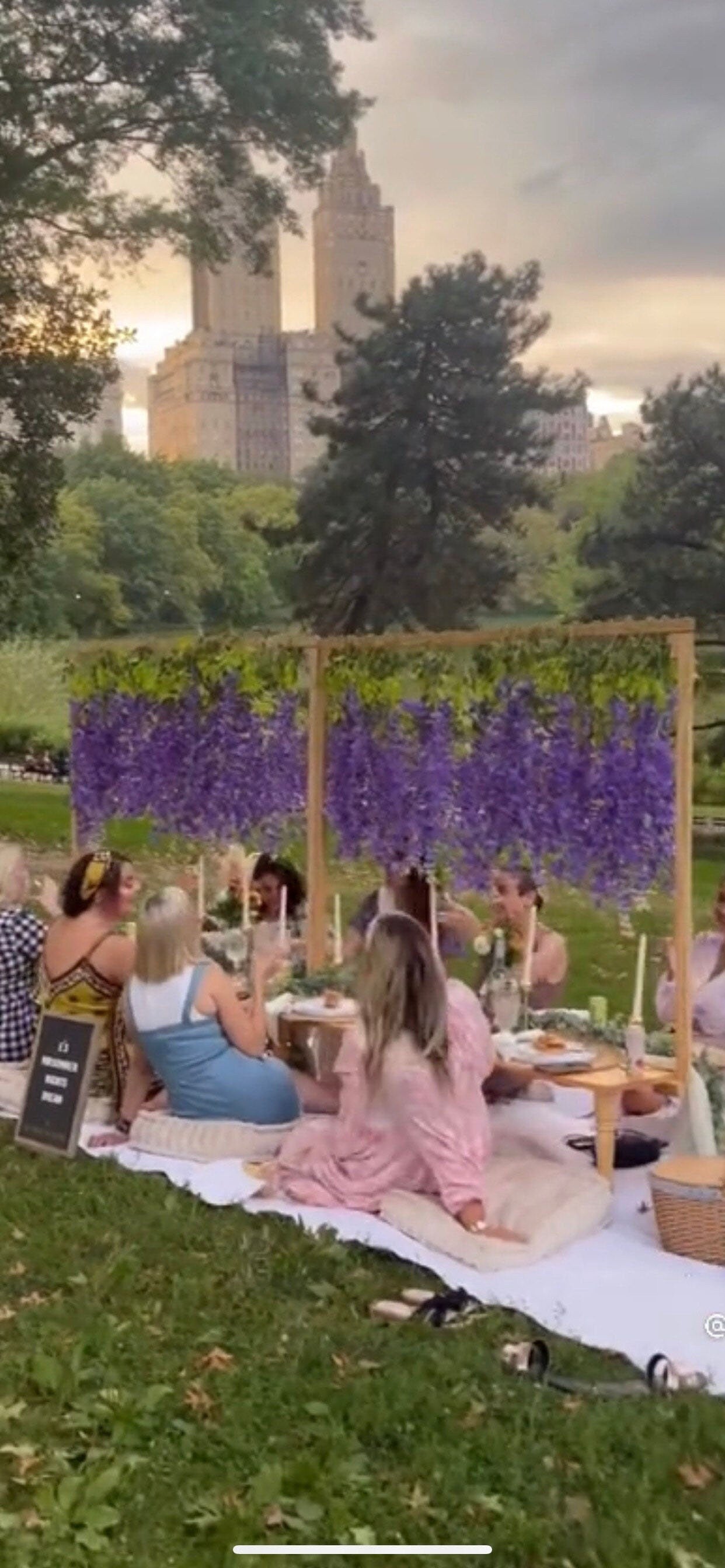 Artifical Simulate the giant wisteria flower of Abreu Vine Garland Hanging Flowers For Outdoor Wedding Ceremony Arch Floral Decoration