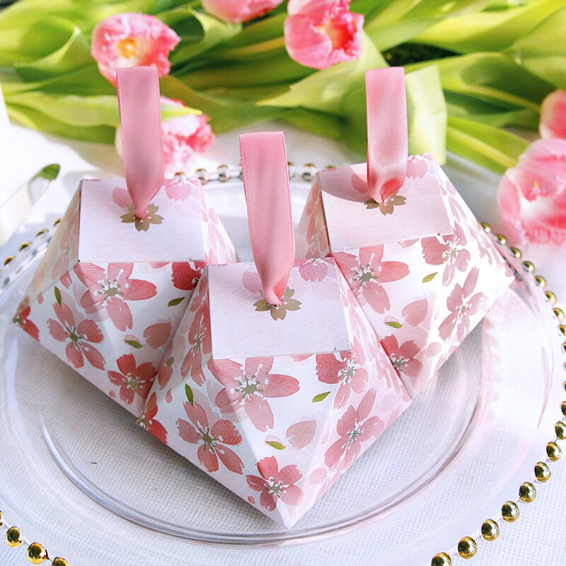 50pcs Pink Sakura Flower Boxes Wedding Party Bride Shower Baby Shower Candy Boxes Japanese Style Cherry Blossoms Favor box