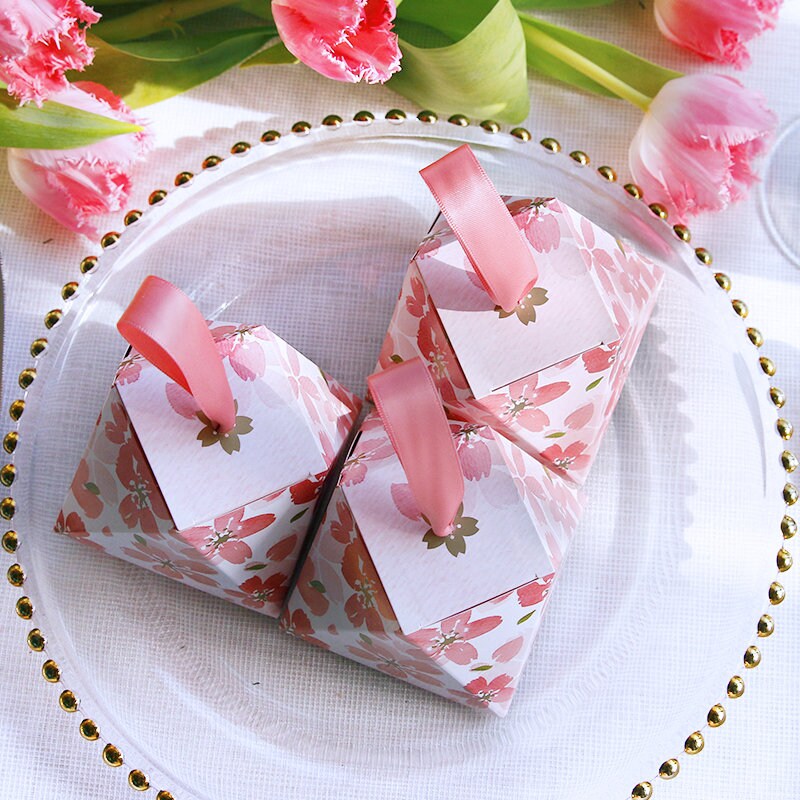 50pcs Pink Sakura Flower Boxes Wedding Party Bride Shower Baby Shower Candy Boxes Japanese Style Cherry Blossoms Favor box