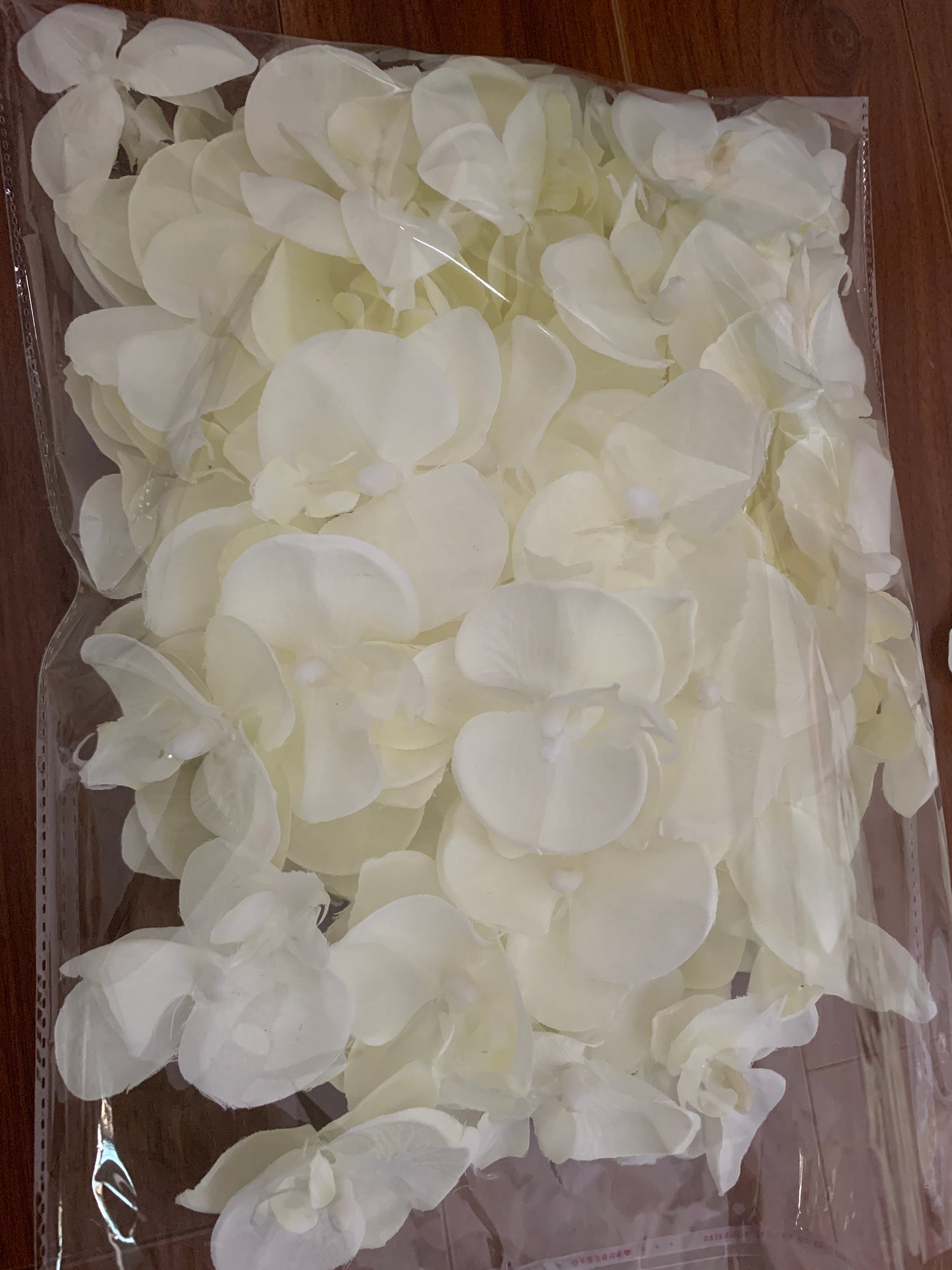 100 Heads Artificial Simulation Orchid butterfly FlowersDiam. 9cm/7cm DIY Wedding Holiday Decoration Hat Shoes Accessories