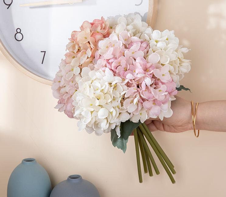 12 Stems Silk Hydrangea Flower 11.8'' Tall, Artificial Hydrangea for Home Decor, Floral Arrangement, Spring Decoration, Centerpieces