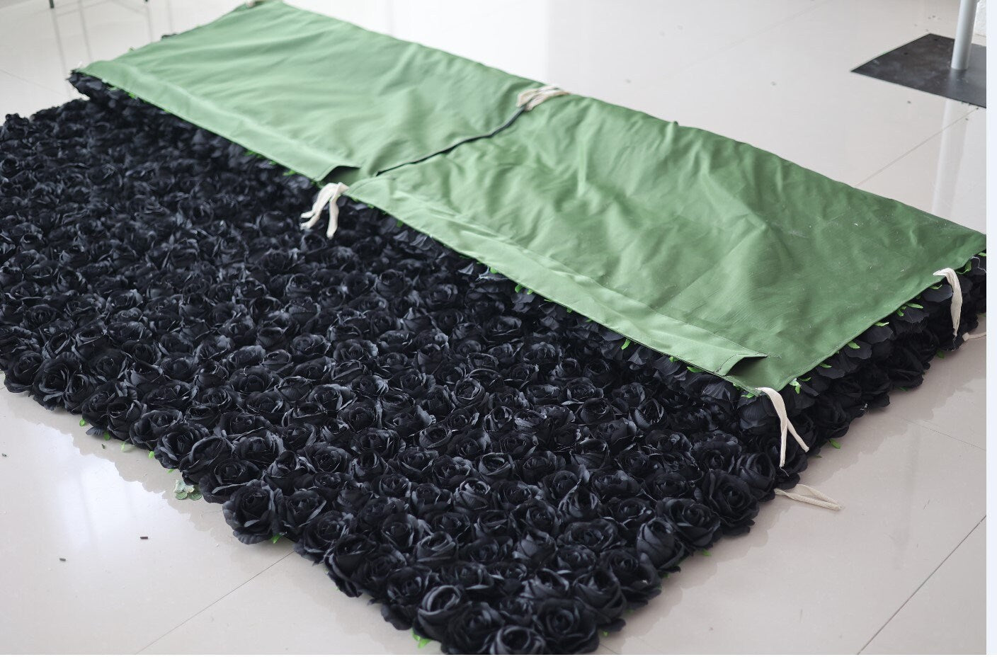 Full Black Flower Wall For Wedding Arrangement Event Salon Party Photography Backdrop Fabric Rolling Up Curtain Fabric Cloth