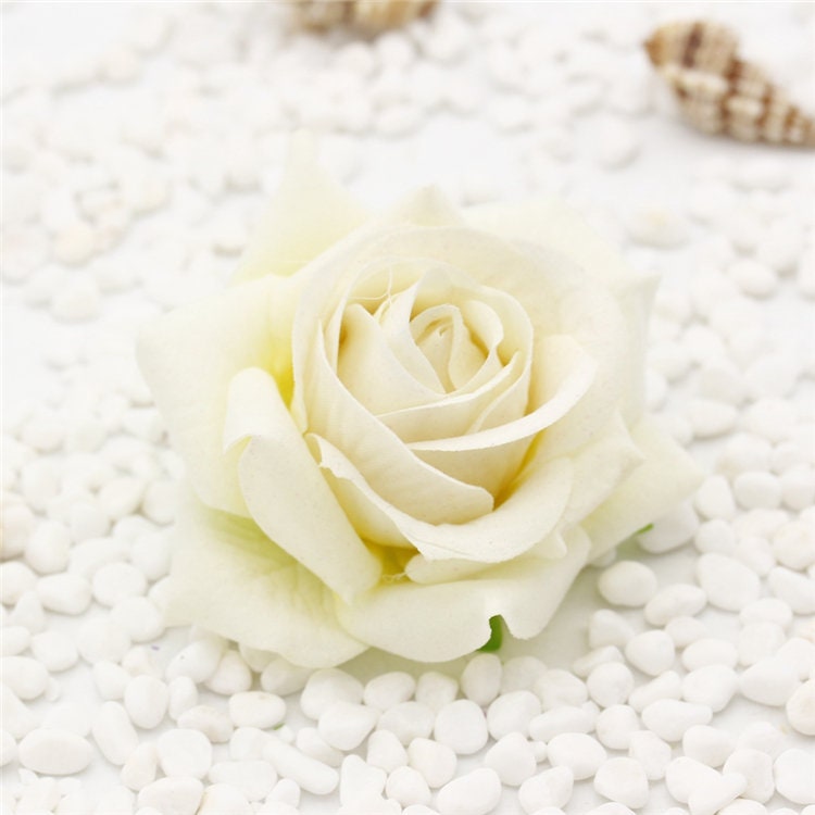 30 pcs 7-8cm Velvet Rose Head Artificial Simulation Floral DIY Wedding Decoration Holiday Hat Shoes Acessories Flower Head