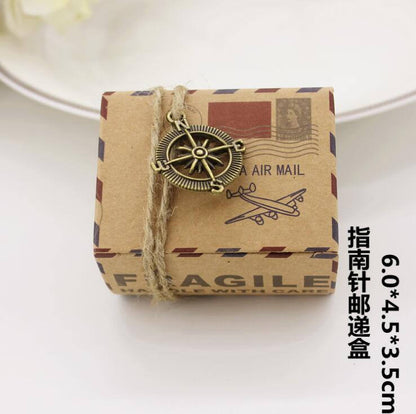 100pcs Kraft Paper Pendant Air Mail Plane Envelope Wedding Party Favor Box Candy Box Baby Shower Sweet Box Birthday Party Box