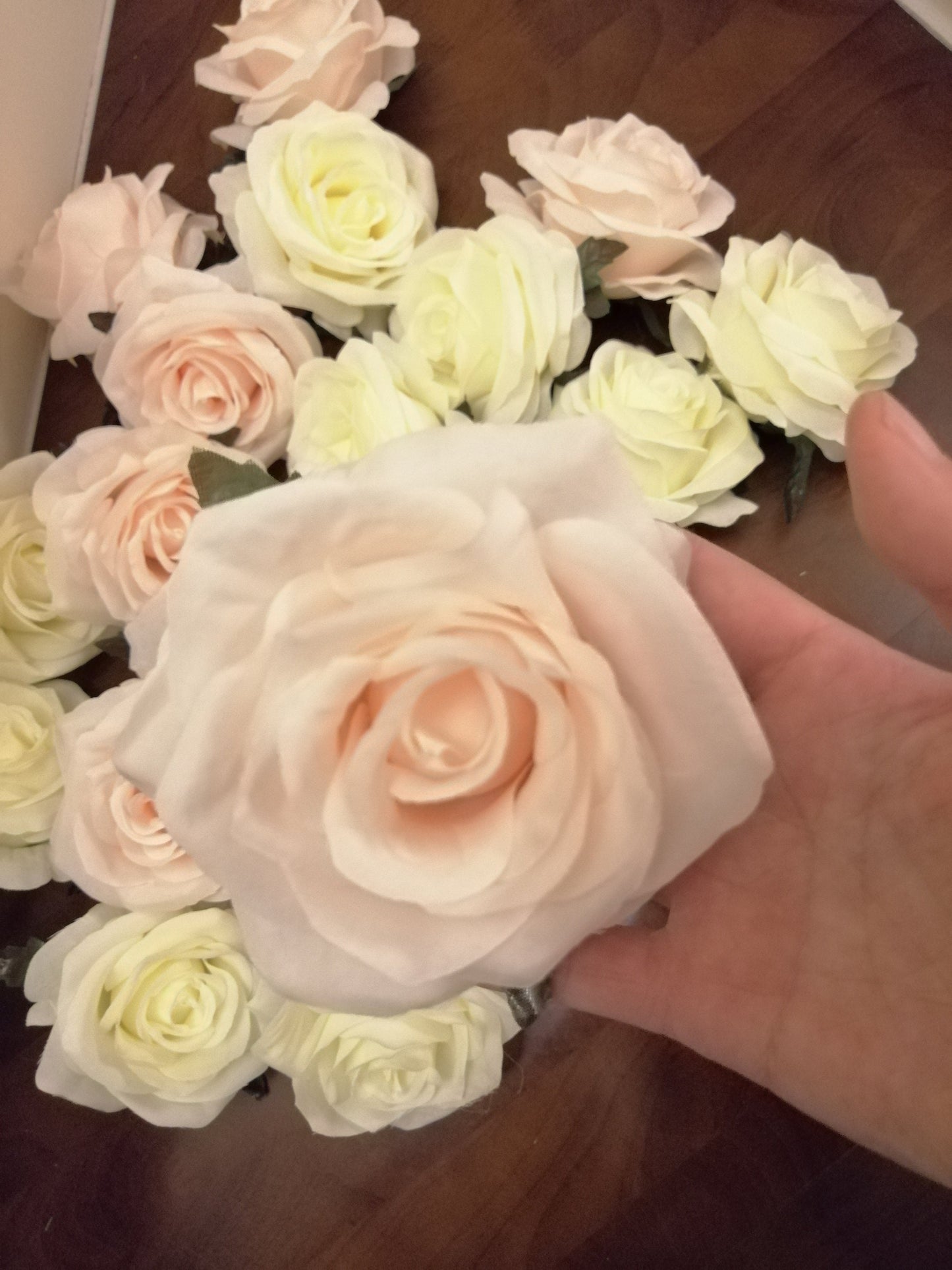 High Quality 30 Heads Wedding Flowers Diam.10cm Simulation Silk Rose Flower Head DIY  Wedding Decoration Flowers