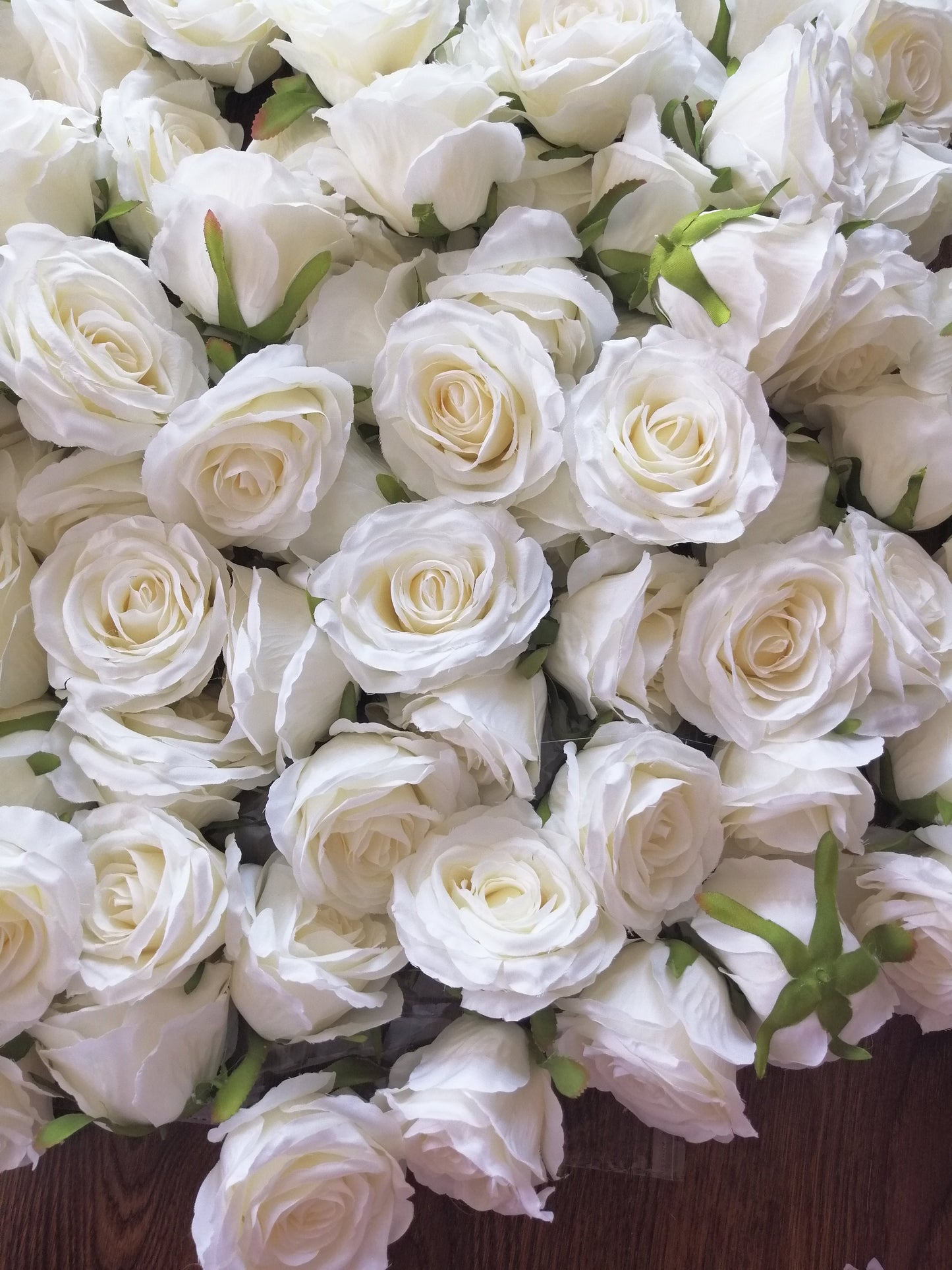 Wholesale Wedding Flowers 30 Heads Artificial Simulation Silk Rose Camellia Wedding Party DIY Background Decoration Flower Head