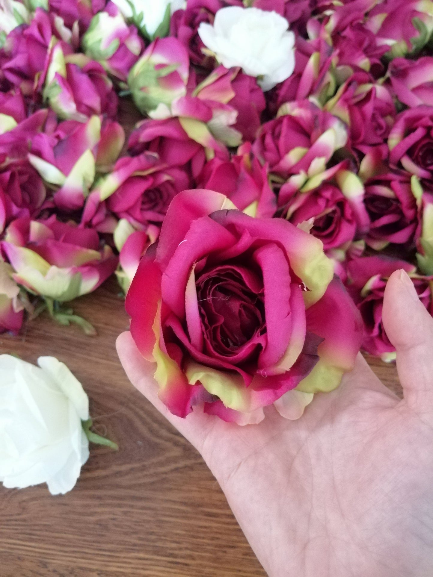30 Heads Artificial Simulation Rose Flower Diam.9cm Silk Rose Head Wedding Party Decoration DIY Background Layout Flower Heads