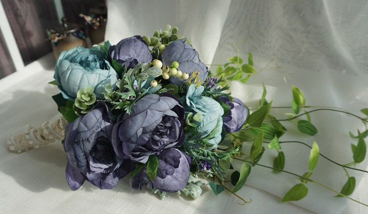 Romantic Wedding Cascading Bouquet Bouquet, Draping Bridal Rose Bouquet, Turquoise Purple Rose Peony Cascade Bouquet, Wedding Bridal Bouquet