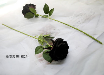 Großhandel schwarze Rosenblumen für Hochzeit, Party, Mitteltisch, Hochzeit, Zuhause, besonderes Ereignis, Hintergrunddekoration, gefälschte Blumen, 10 Stiele