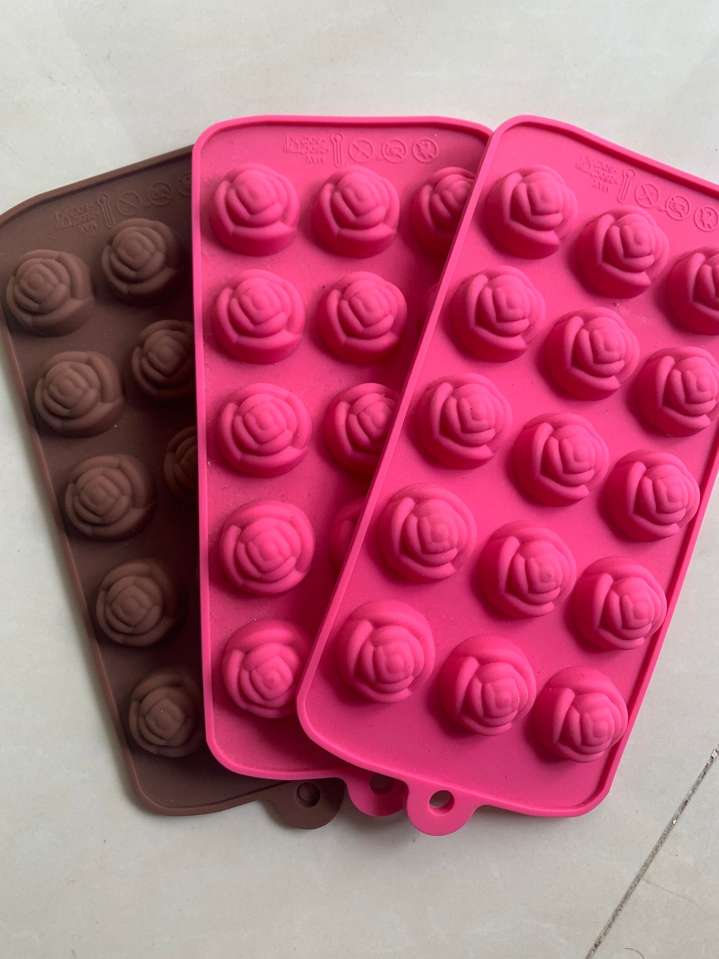 Mother’s Father’s Day Silicone 3D Rose Chocolate Mold Gummy Ice Cube Tray Jelly Soap Wax Melt